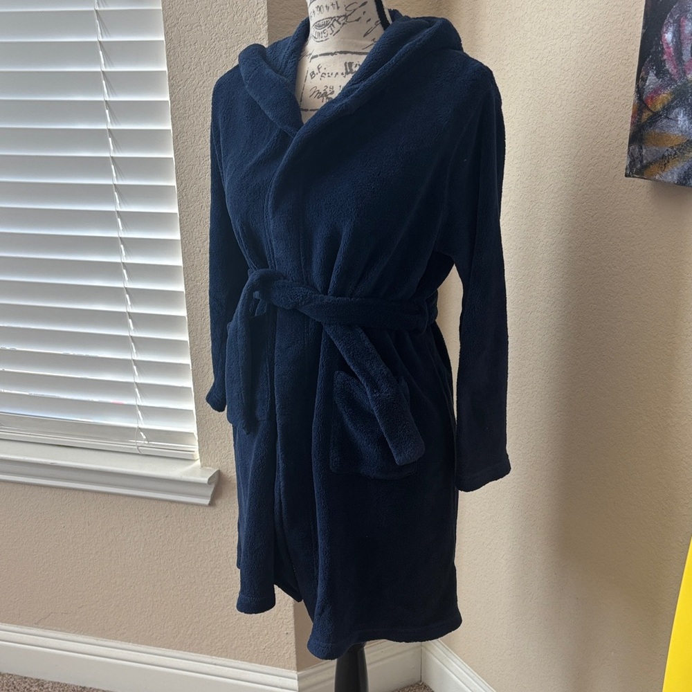 Navy Blue Boy’s Hooded Bath Robe- Size 10